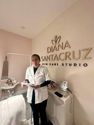 Diana Santacruz brings over 40 years of professional experience in skin care and waxing.