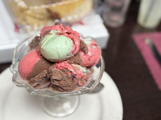 Gino's Italian Restaurant