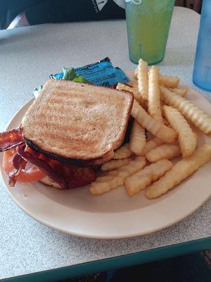 Wow... I'm speechless they filled the entire plate.