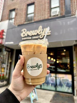 Iced vanilla oat latte