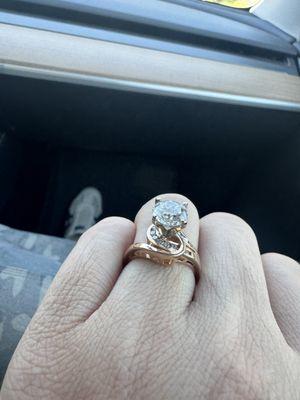 Rich mounted my loose diamond. I picked this setting in his store and am in love.