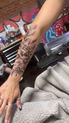 My fiancée's tattoo (all in one session)