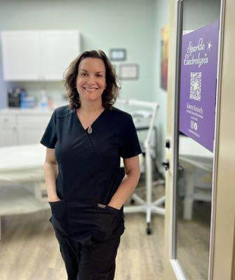 Hi, I'm Karen Knisely--Tennessee licensed and board-certified electrologist and owner of Sparkle Electrolysis I'm passionate about helping