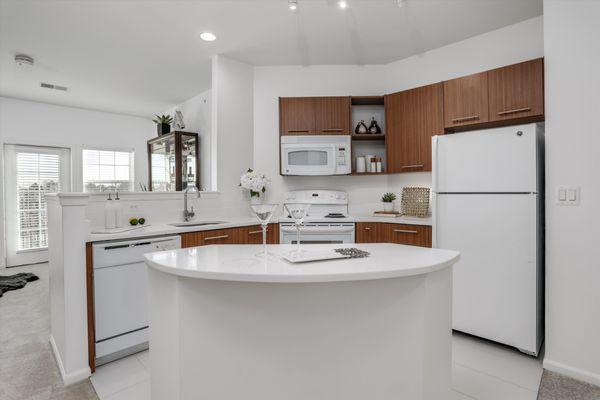 All Seasons of West Bloomfield