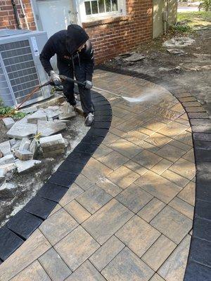 MEZ Landscaping & Construction