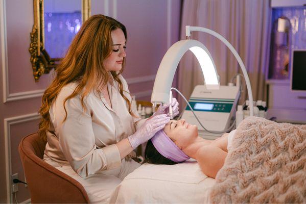 HydroDiamond Facial
