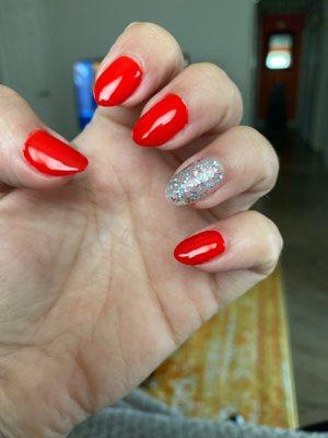 A week later & mani still looks fresh. Lee and her husband are the best for a mani and pedi