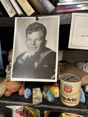 Garrett's Antiques & Indian Shop