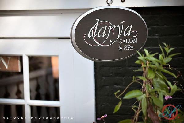 Darya Salon