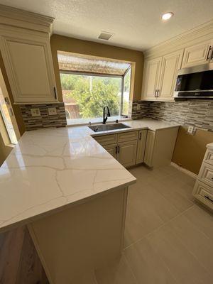 We have available cleaning services