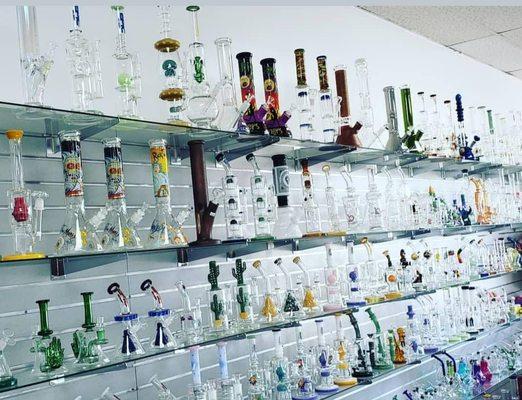 Glass bongs