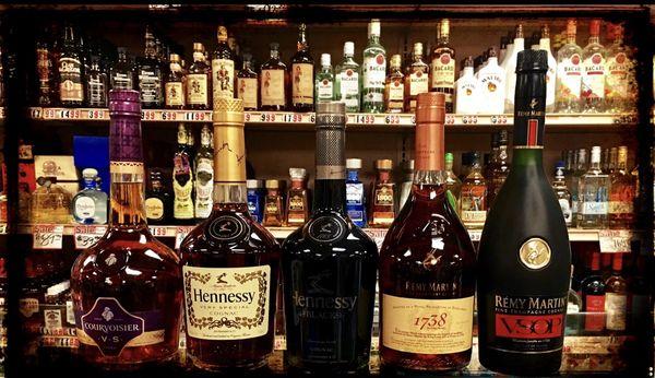 Maxi Mart & Liquor