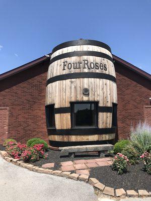 Peets Bourbon Tours Transportation & Taxi Services