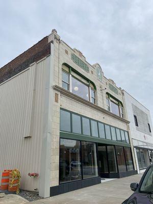 Cool Public Market (old Montgomery Ward building)
