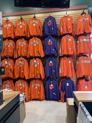 DICK'S Sporting Goods