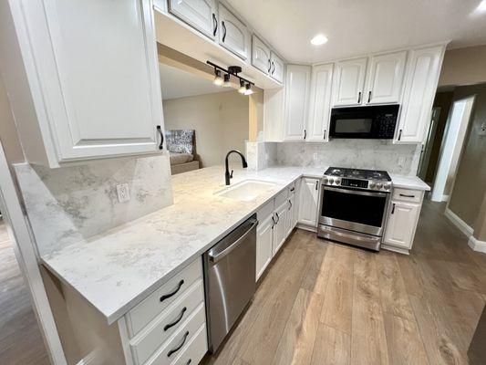 Hung Hsi Stone Center LLC