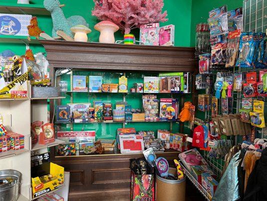 Heebe Jeebe General Store