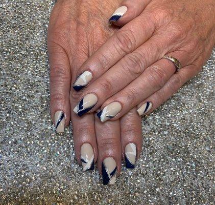 Beauty Services by Valentine