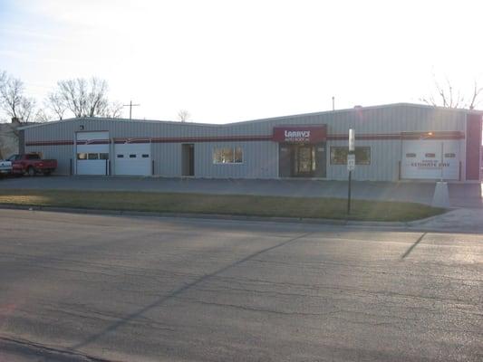 Larry's Auto Body