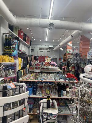 Hey Peaches Savannah