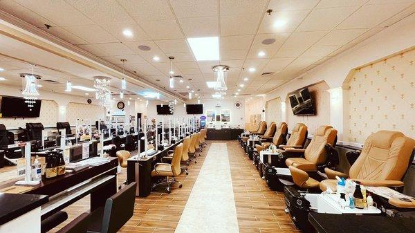 Precious Nails & Spa. 500 Boston Providence Tpke. Norwood, MA Tel: (857)385-8668.
www.PreciousNailsSpa.com
The Best Nail Salon in The Area!!