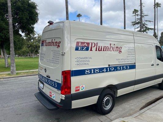LA-EZ PLUMBING