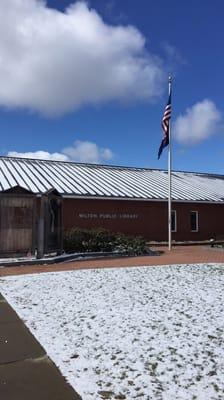 Milton Public Library