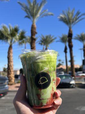 Broken cream strawberry matcha latte