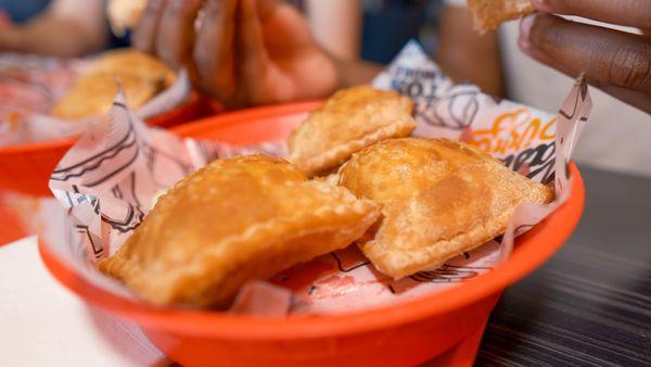 Pastel Pizza - Houston