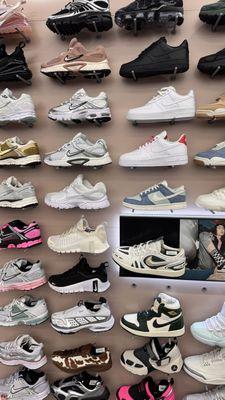 Shoe Palace