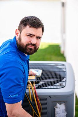 AC installation, maintenance, and repair that is professional