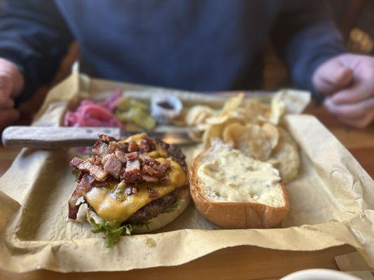 McGlinn's Public House