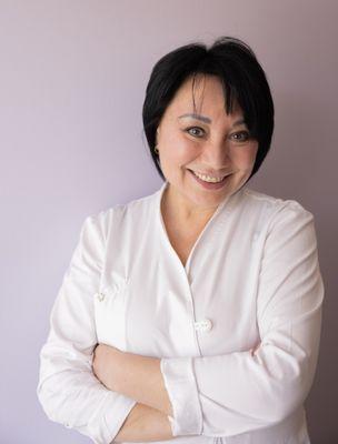 With over 25 years of experience in electrolysis, Iryna has dedicated her career to providing safe and effective hair removal solutions.