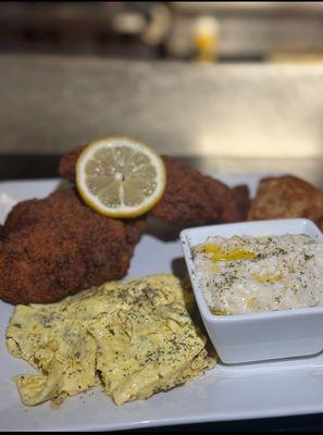 Catfish n grits