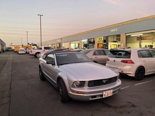 Mustang in for an engine replacement!