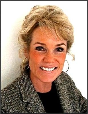 Nancy Hutchins, Freelance Writer & Editor