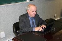 David W Skutnik, ESQ