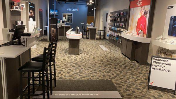 Verizon Authorized Retailer - TCC