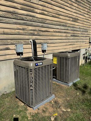 CD Heating and Cooling