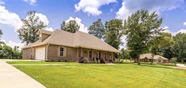 A & C Landscaping & Maintenance