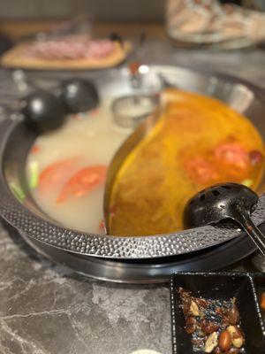 Szechuan Mansion Hotpot