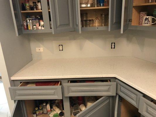 Quartz countertops installed