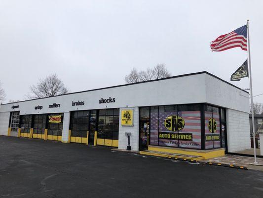 View from Bristol St. Room for many parked cars.