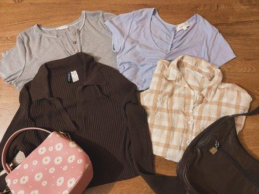 Here's some cute finds from this store!!!