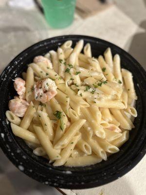 Shrimp Alfredo Con Pasta