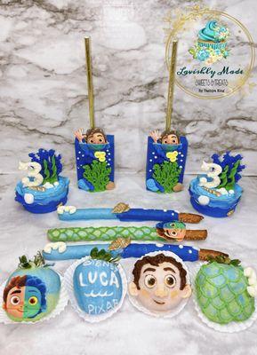 Lavishly Made Sweets & Treats