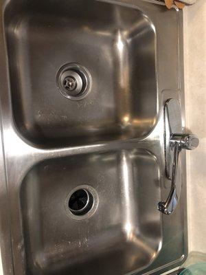 Selis Cleaning Services