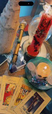 This is were i do my psychic consulpaion with my spiritual tools to help amplify my gift reveal your future