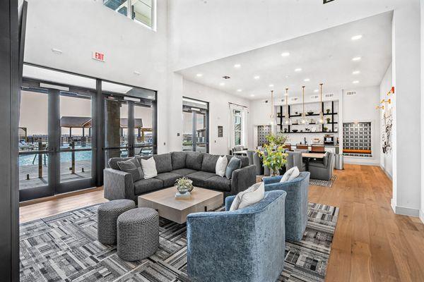 Noor Al Salihi - Relive Real Estate