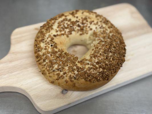 Garlic bagel